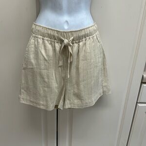 Linen Short
